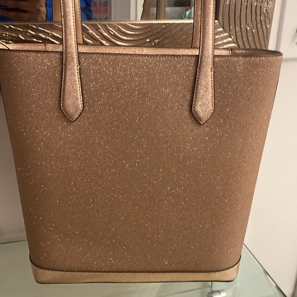 Kate Spade Bag ♠️ - Picture 4 of 5
